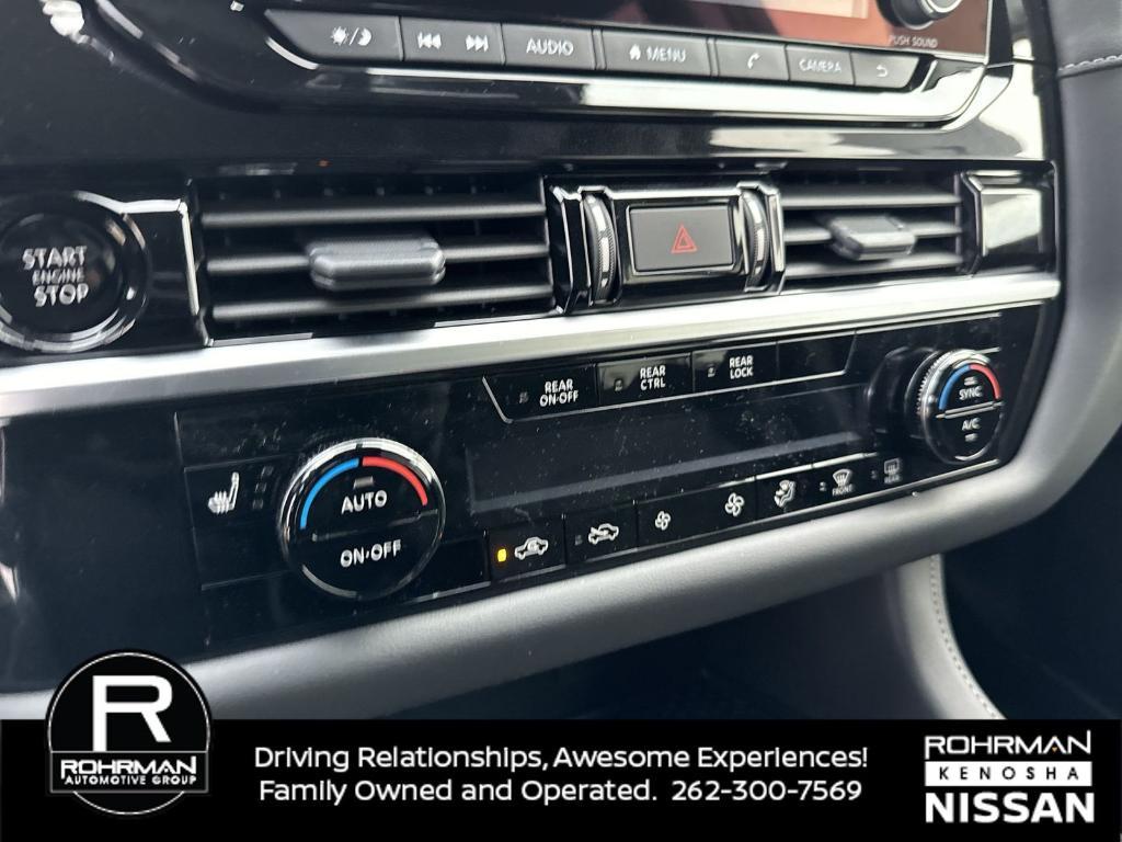 new 2025 Nissan Pathfinder car, priced at $32,775