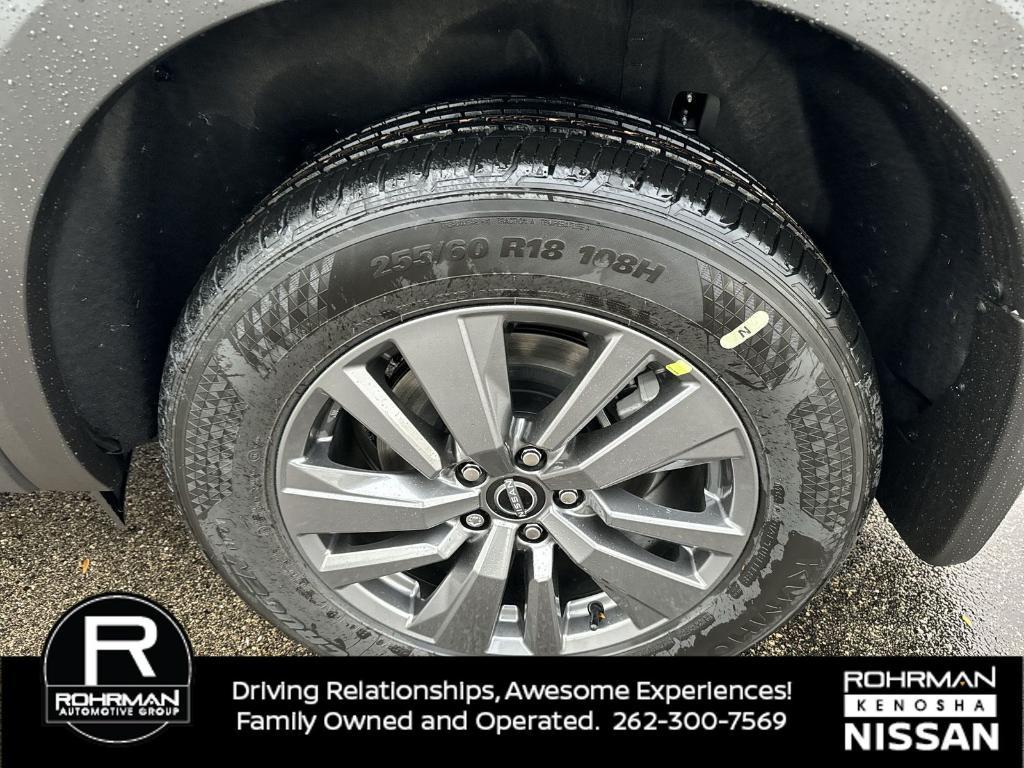 new 2025 Nissan Pathfinder car, priced at $32,775