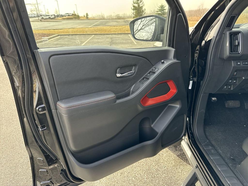 new 2025 Nissan Frontier car, priced at $40,309