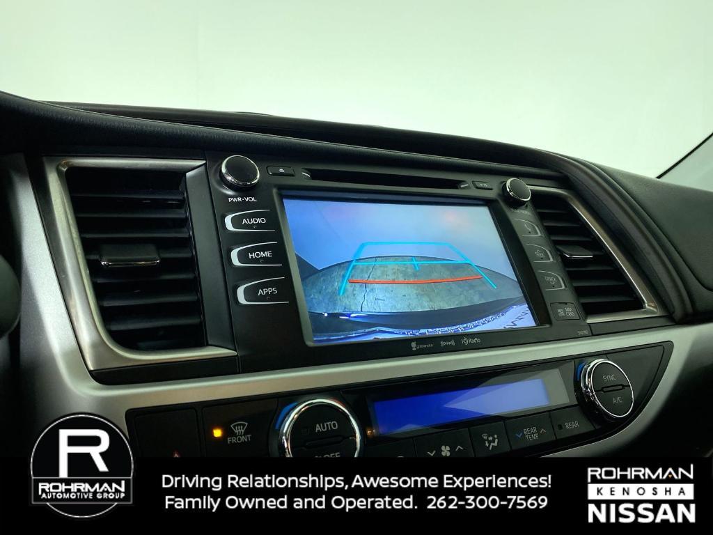 used 2018 Toyota Highlander car, priced at $24,741
