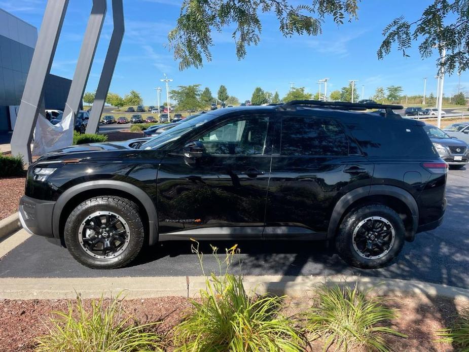 new 2024 Nissan Pathfinder car, priced at $38,302