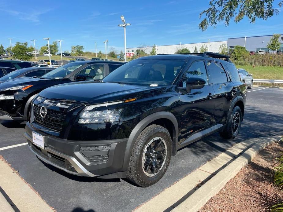 new 2024 Nissan Pathfinder car, priced at $38,302