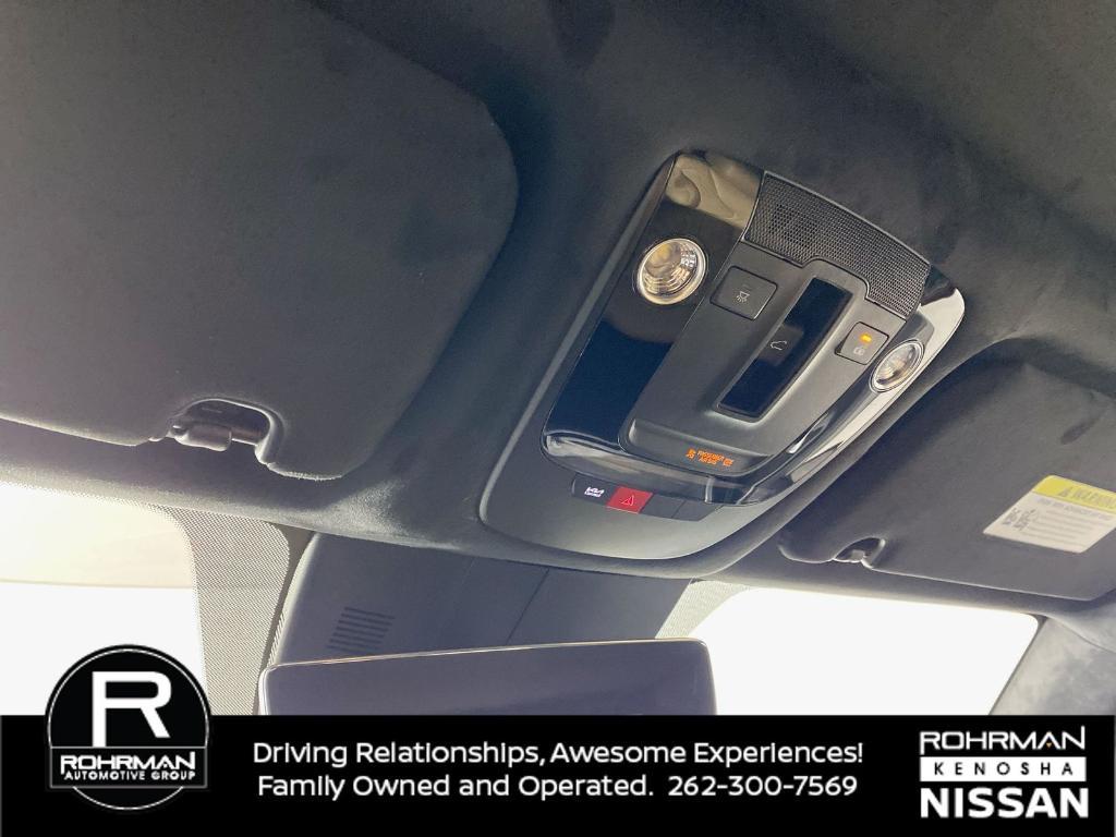 used 2024 Kia Sorento car, priced at $37,244