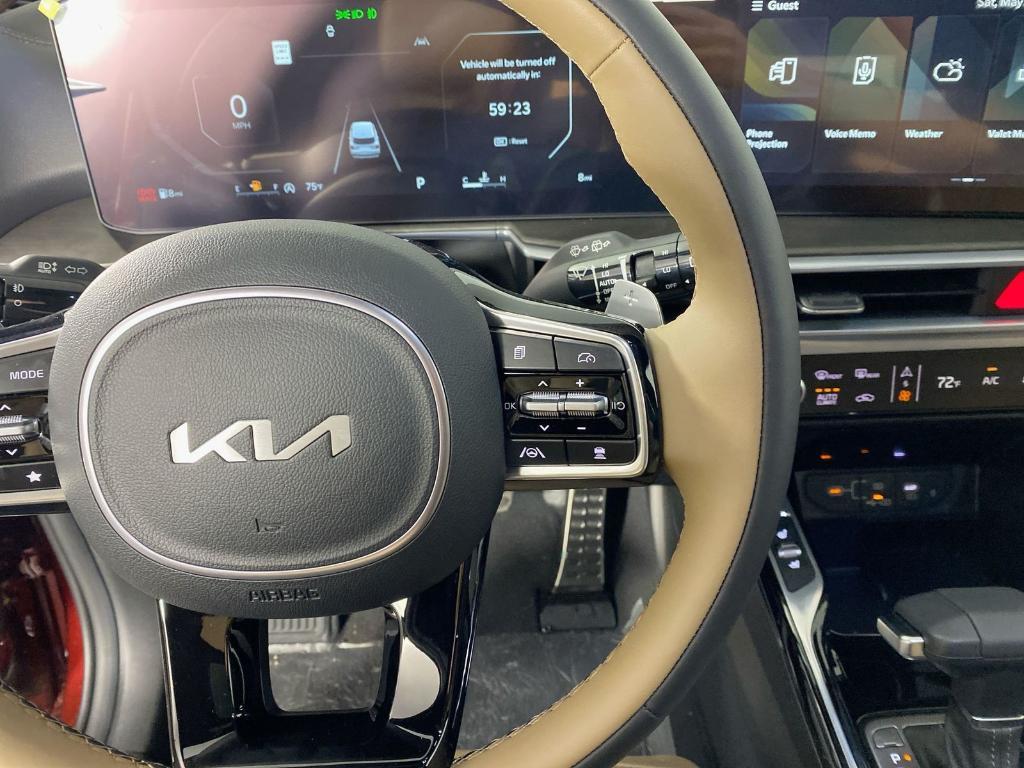 used 2024 Kia Sorento car, priced at $37,244