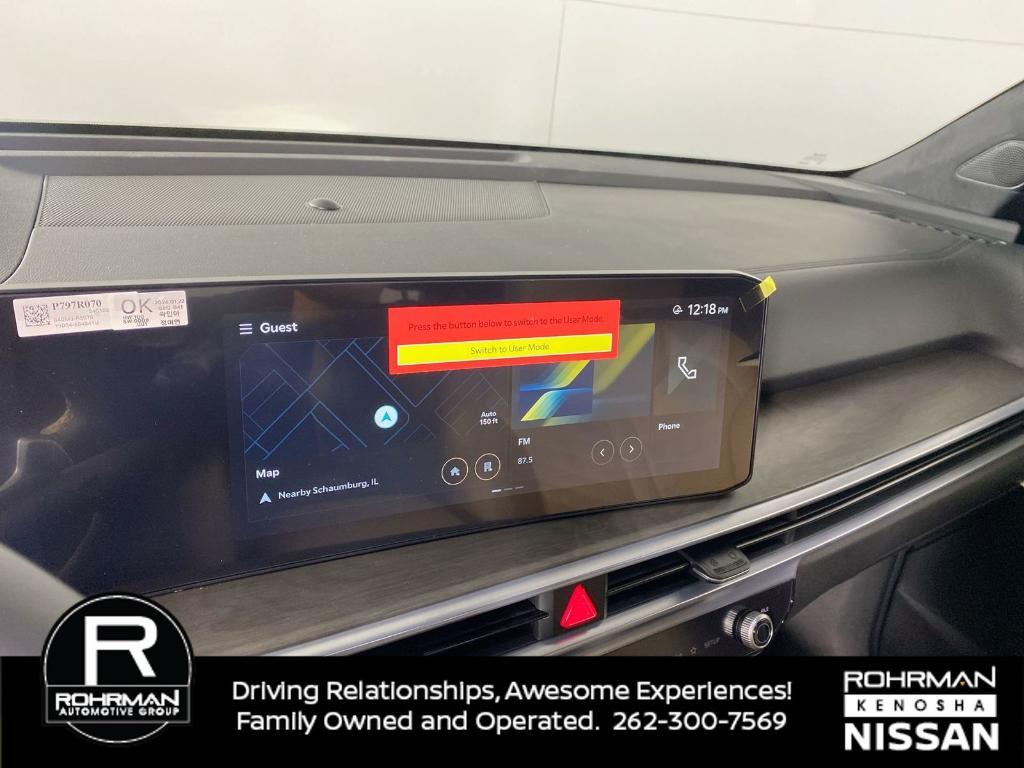 used 2024 Kia Sorento car, priced at $37,244