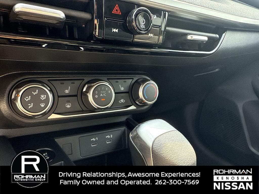 new 2025 Nissan Kicks car, priced at $24,856