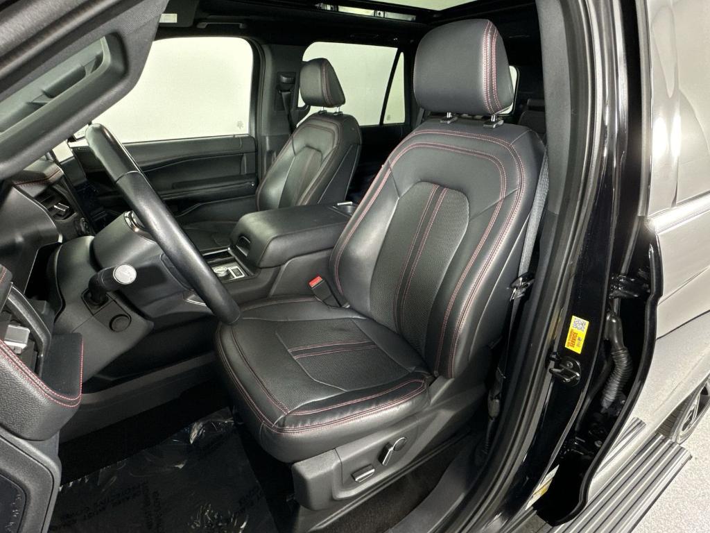 used 2023 Ford Expedition car, priced at $46,918