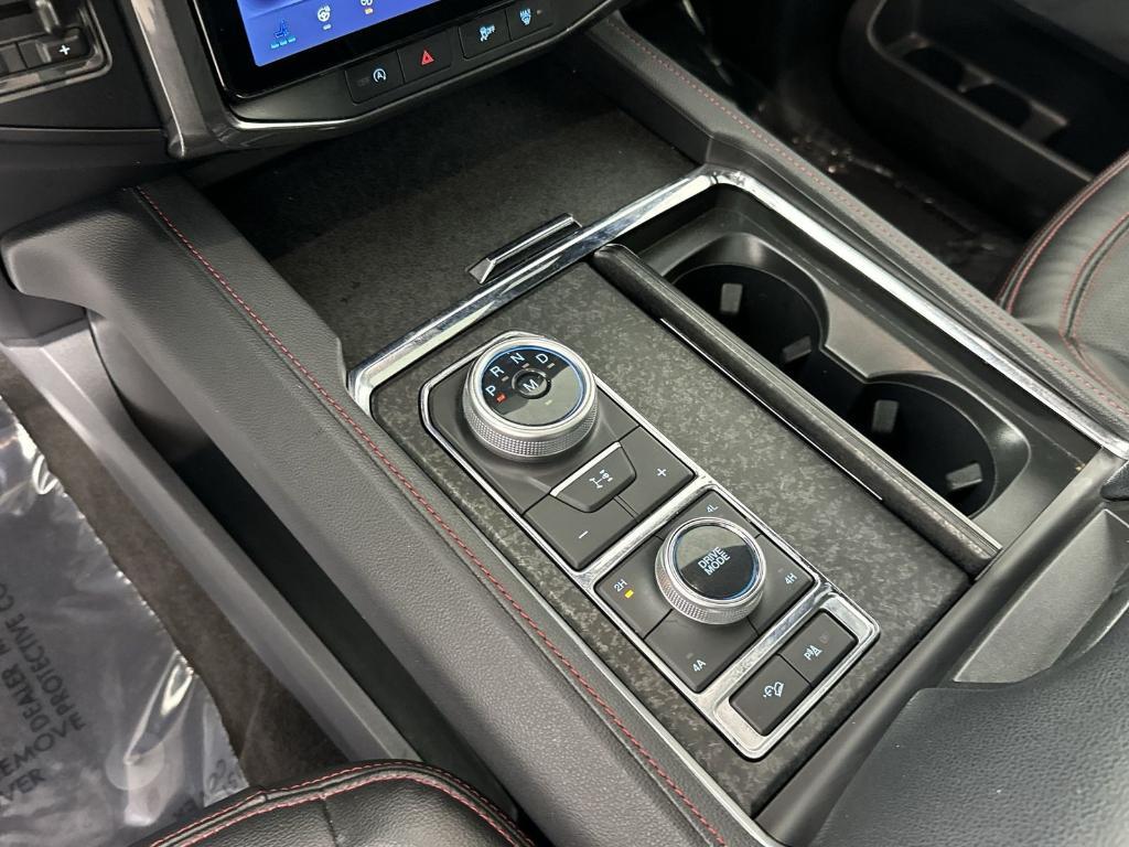 used 2023 Ford Expedition car, priced at $46,918