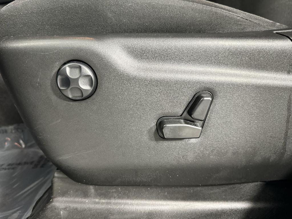 used 2023 Dodge Durango car, priced at $22,729