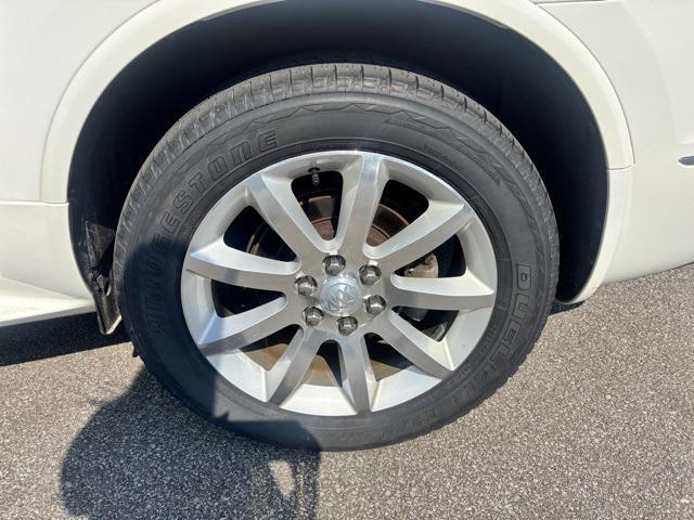 used 2015 Buick Enclave car, priced at $11,480