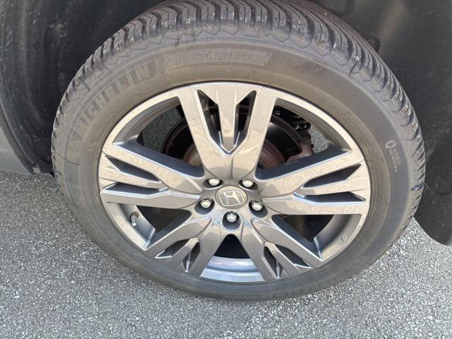 used 2021 Honda Passport car, priced at $28,368