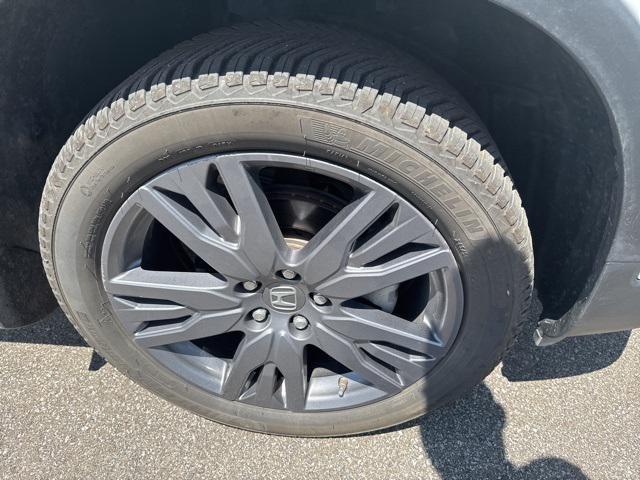 used 2021 Honda Passport car, priced at $28,368