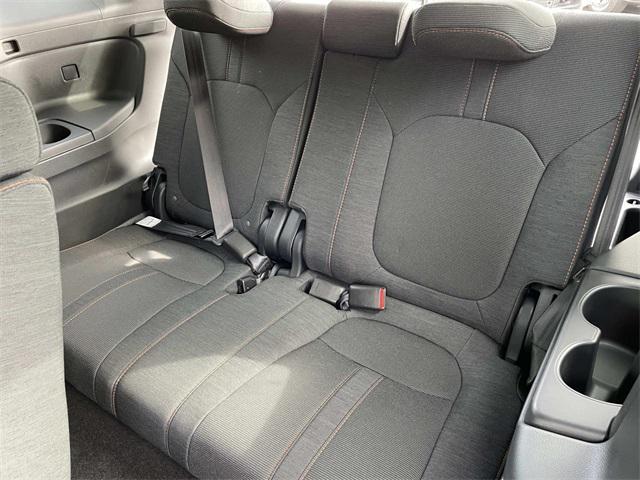 new 2025 Honda Pilot car, priced at $43,750
