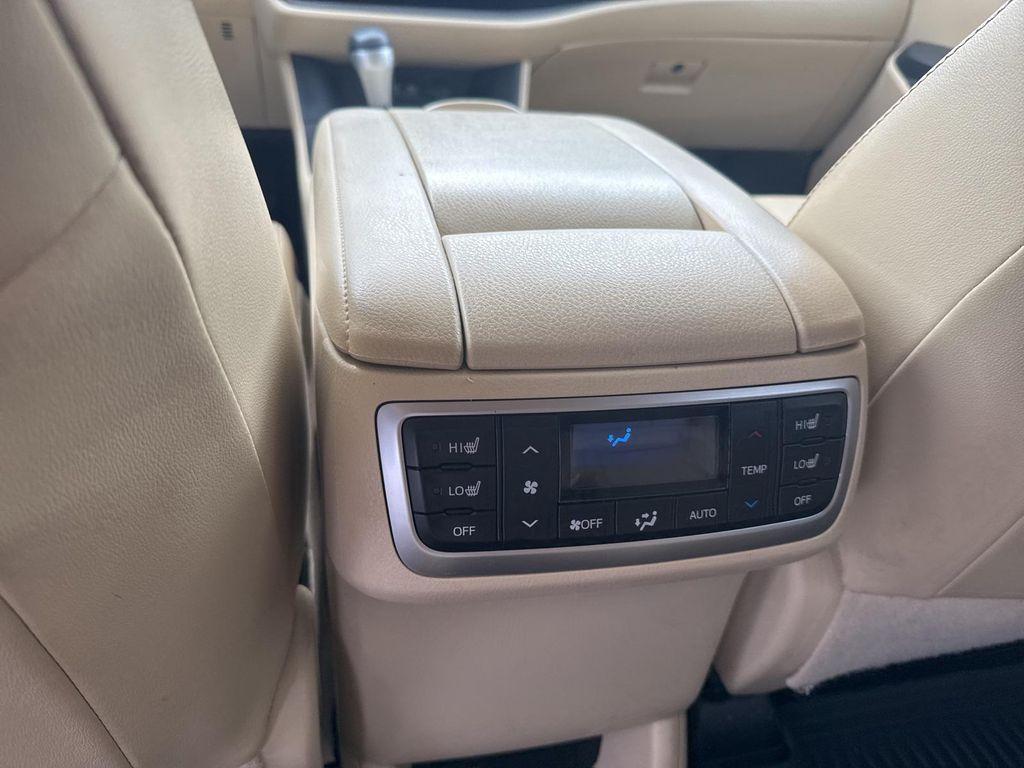 used 2018 Toyota Highlander car, priced at $26,750