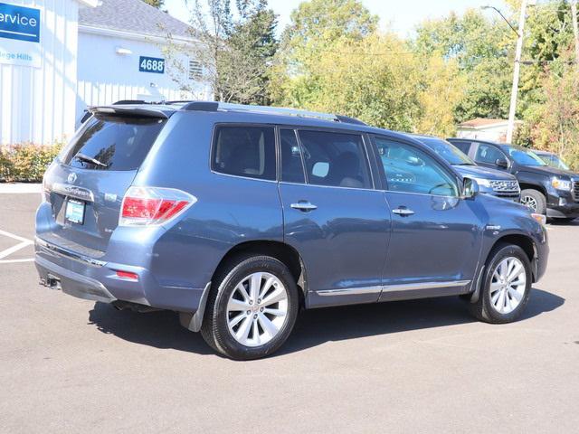 used 2012 Toyota Highlander Hybrid car, priced at $14,989