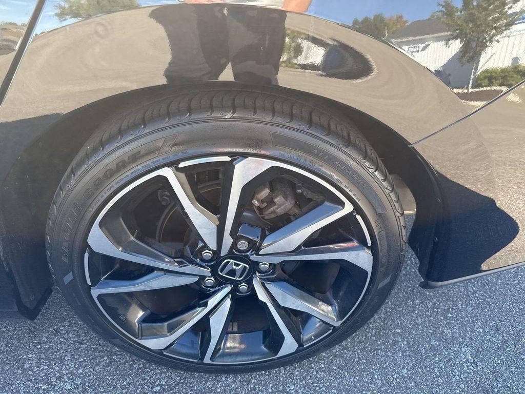used 2019 Honda Civic Si car, priced at $23,946