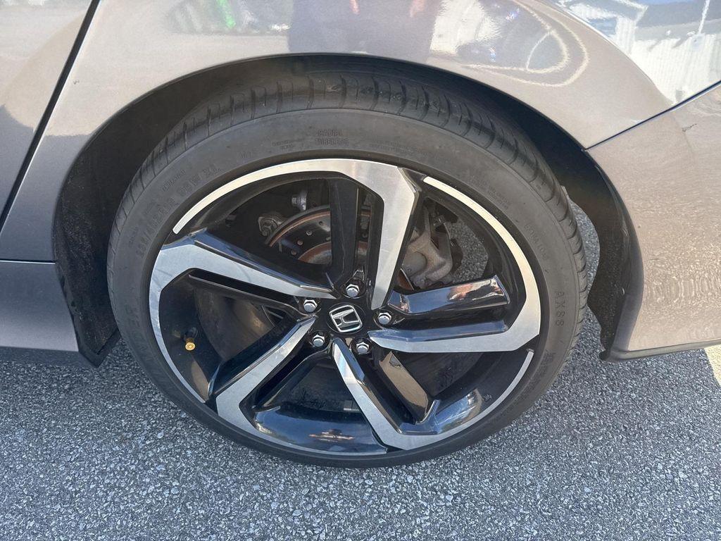used 2020 Honda Civic Si car, priced at $22,946