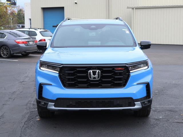 new 2025 Honda Pilot car, priced at $51,250