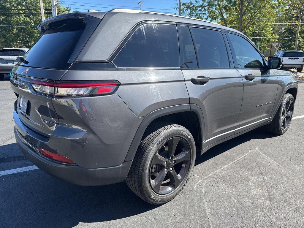 used 2022 Jeep Grand Cherokee car, priced at $32,614