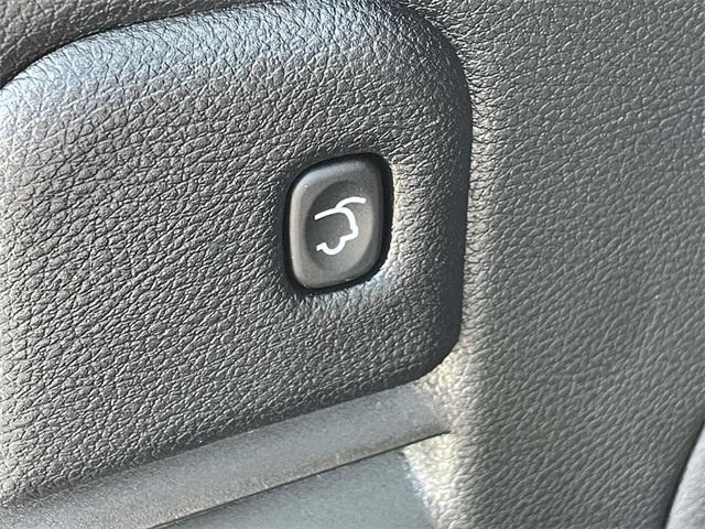 used 2022 Jeep Grand Cherokee car, priced at $24,000