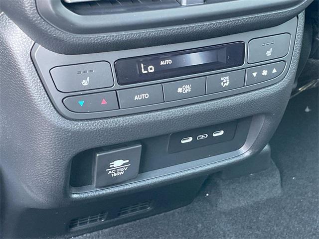 new 2025 Honda Pilot car, priced at $56,485