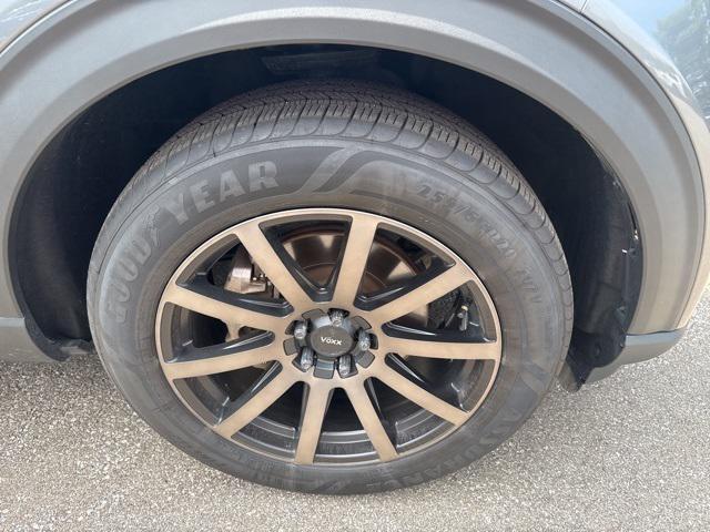 used 2021 Ford Explorer car, priced at $26,412