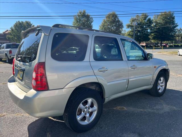 used 2005 Mazda Tribute car, priced at $3,999