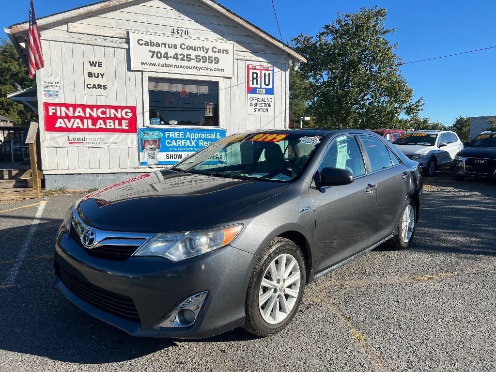 used 2012 Toyota Camry Hybrid car, priced at $9,199