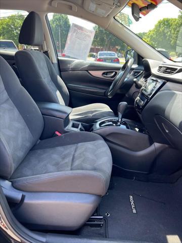 used 2016 Nissan Rogue car, priced at $9,999
