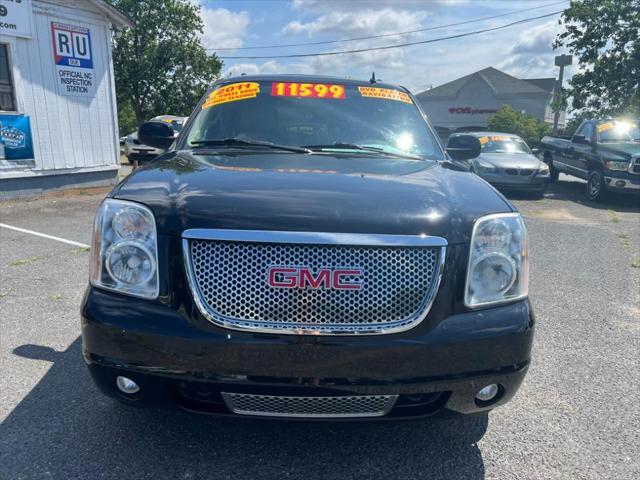 used 2011 GMC Yukon car, priced at $11,599