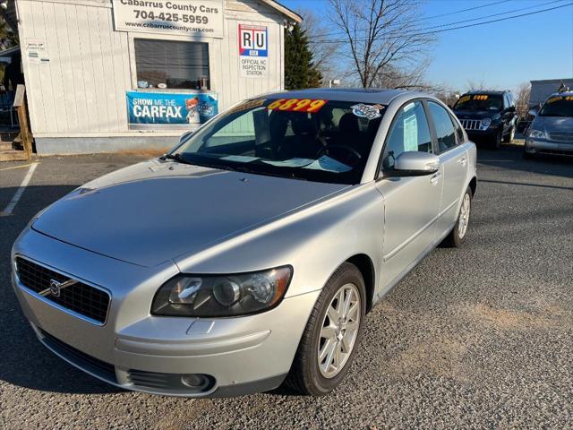 used 2007 Volvo S40 car, priced at $6,899