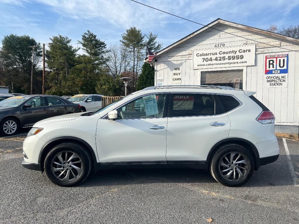 used 2015 Nissan Rogue car, priced at $9,399