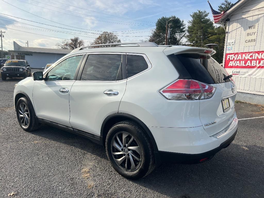 used 2015 Nissan Rogue car, priced at $9,399