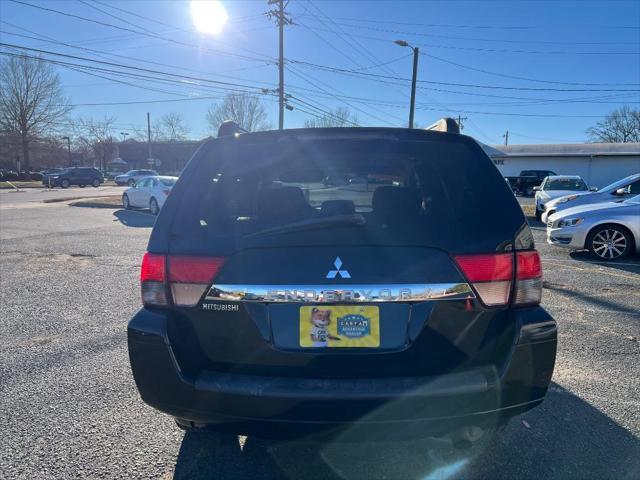 used 2011 Mitsubishi Endeavor car, priced at $5,599