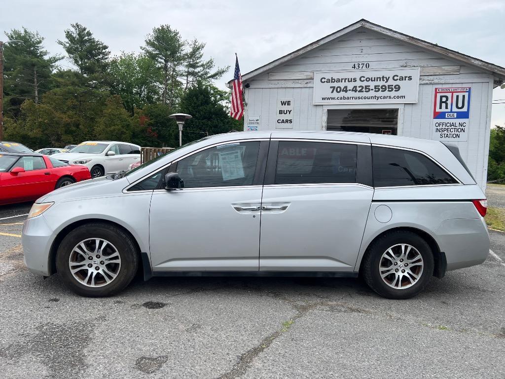 used 2013 Honda Odyssey car, priced at $7,999