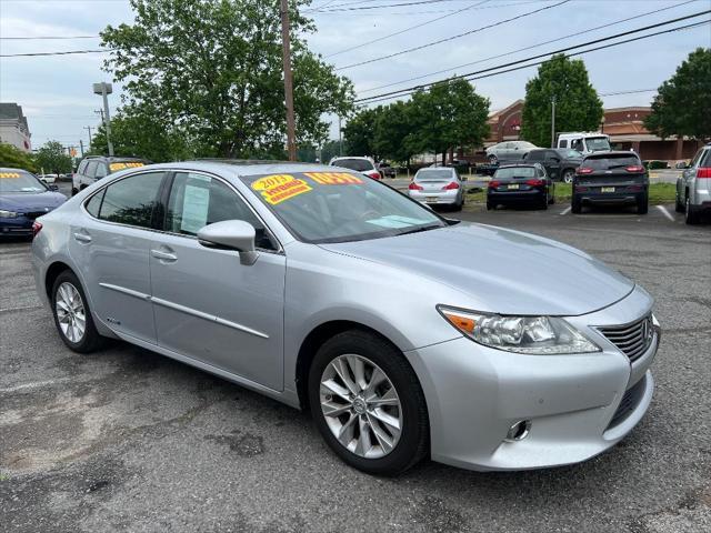 used 2013 Lexus ES 300h car, priced at $10,599