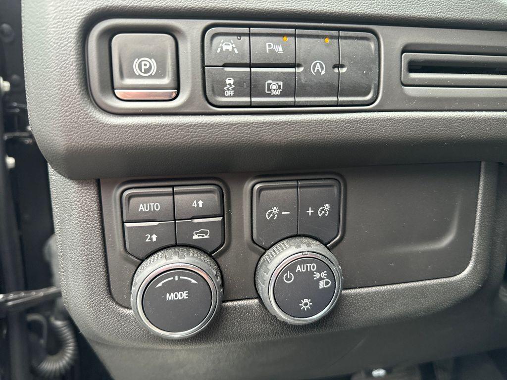 used 2024 Chevrolet Tahoe car, priced at $58,687