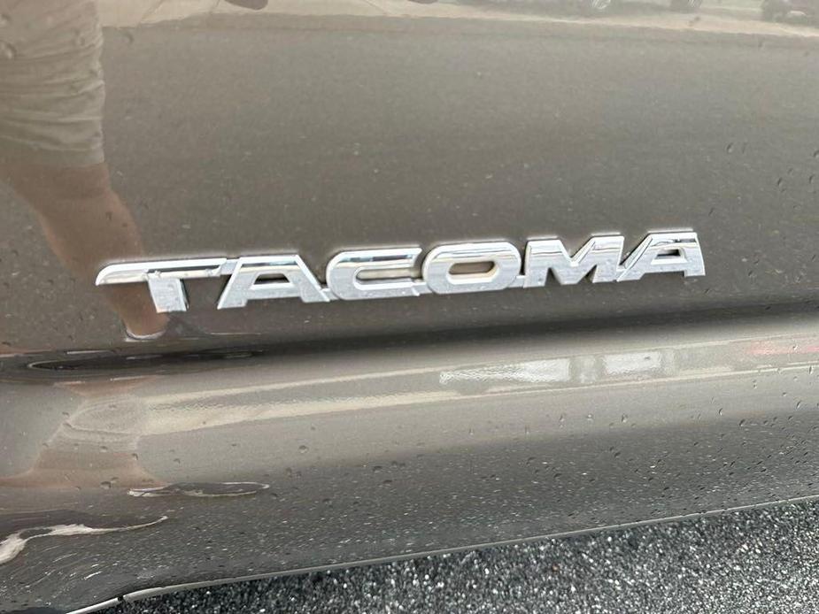 used 2013 Toyota Tacoma car, priced at $20,450