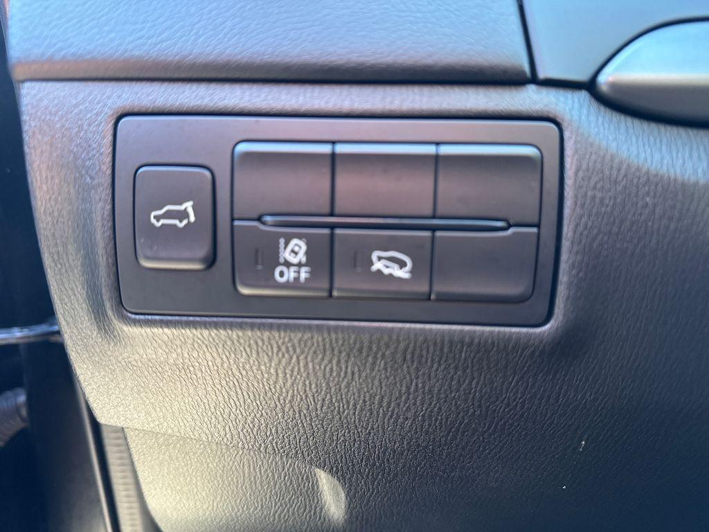 used 2023 Mazda CX-9 car, priced at $24,206