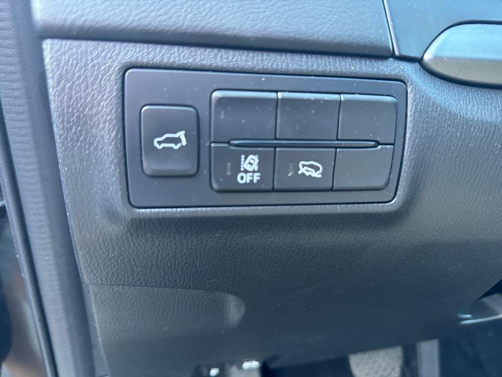used 2022 Mazda CX-9 car, priced at $27,282
