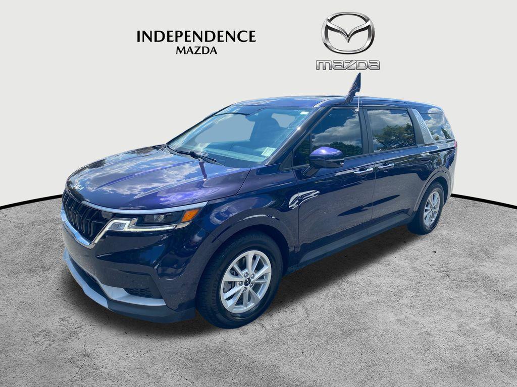 used 2023 Kia Carnival car, priced at $28,830