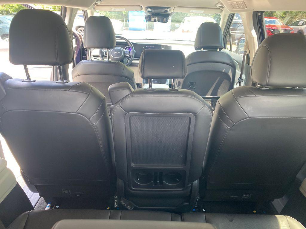 used 2023 Kia Carnival car, priced at $28,830