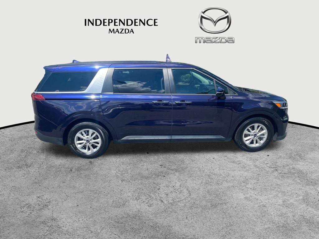 used 2023 Kia Carnival car, priced at $28,830