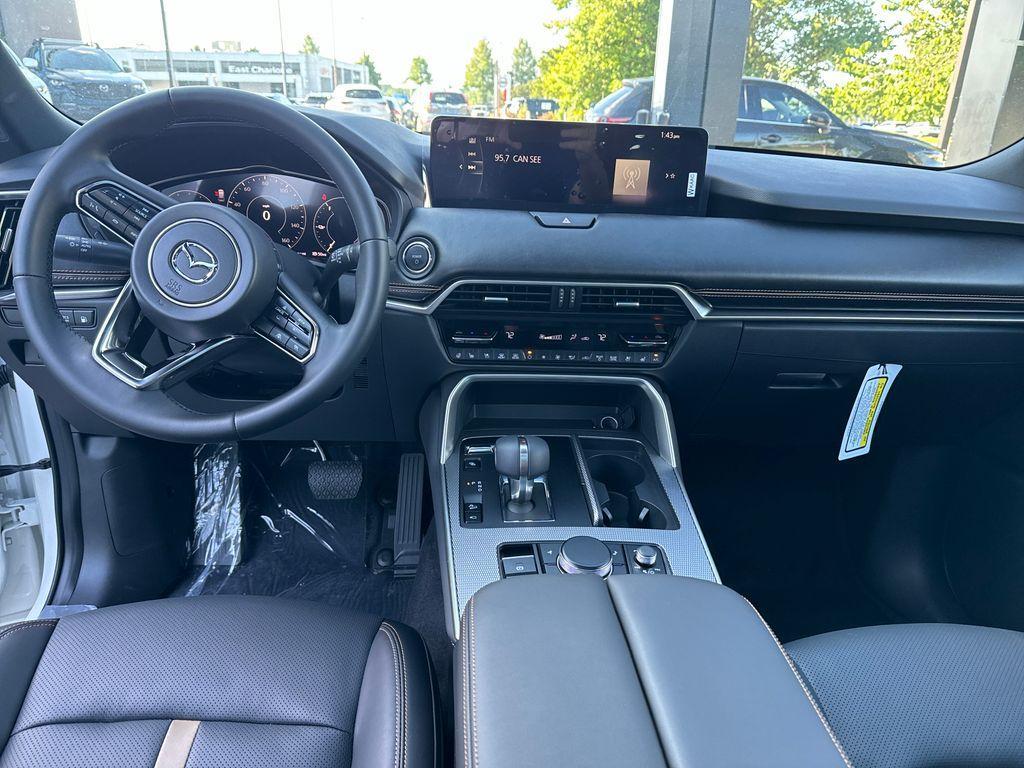 new 2025 Mazda CX-70 PHEV car, priced at $60,175