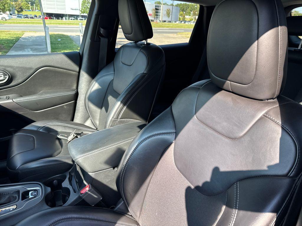 used 2019 Jeep Cherokee car, priced at $19,360