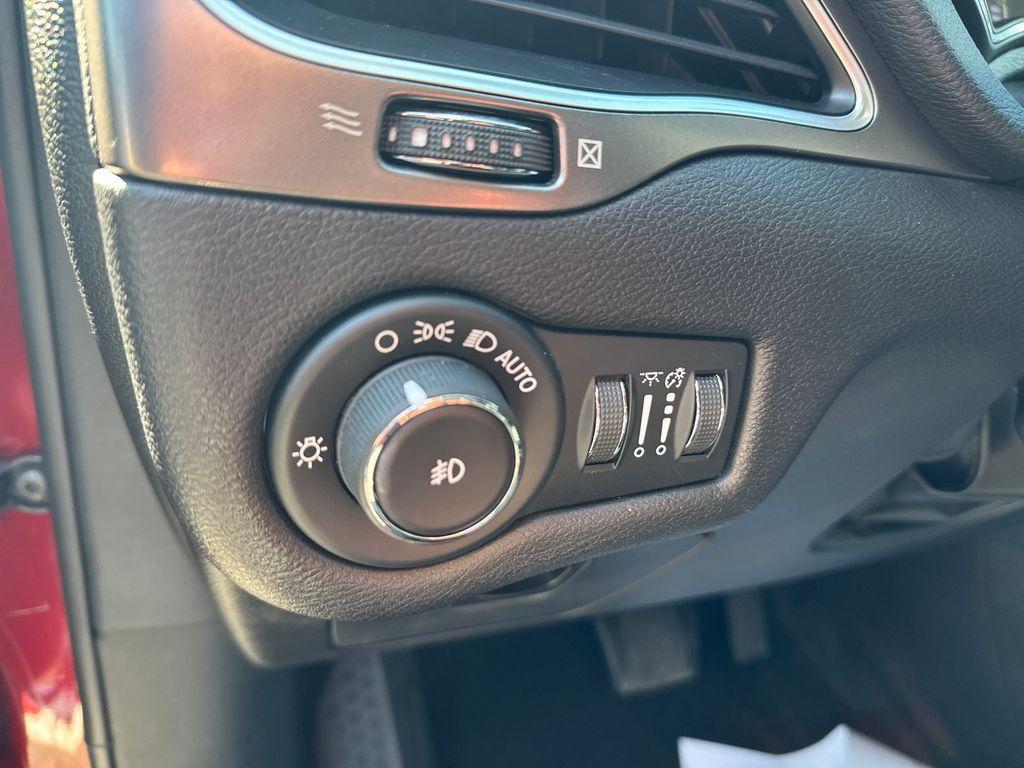 used 2019 Jeep Cherokee car, priced at $19,360