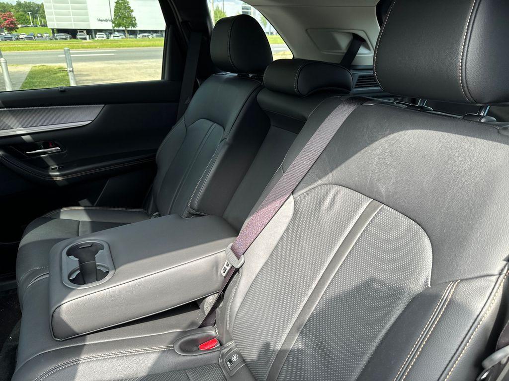 new 2025 Mazda CX-90 car, priced at $43,620