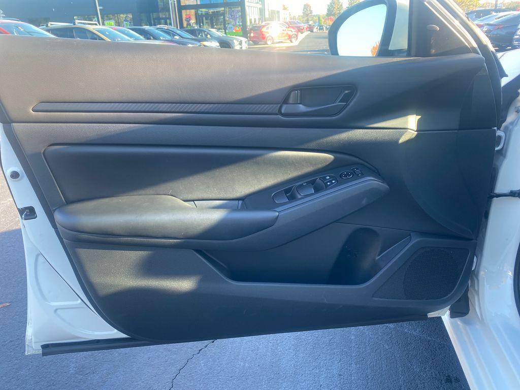 used 2023 Nissan Altima car, priced at $16,798