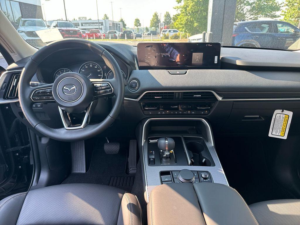 new 2025 Mazda CX-90 car, priced at $43,325
