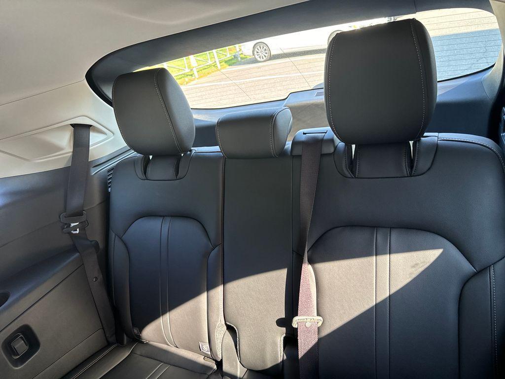 new 2025 Mazda CX-90 car, priced at $43,325
